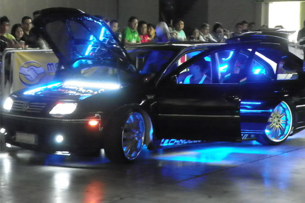 Autos iluminados